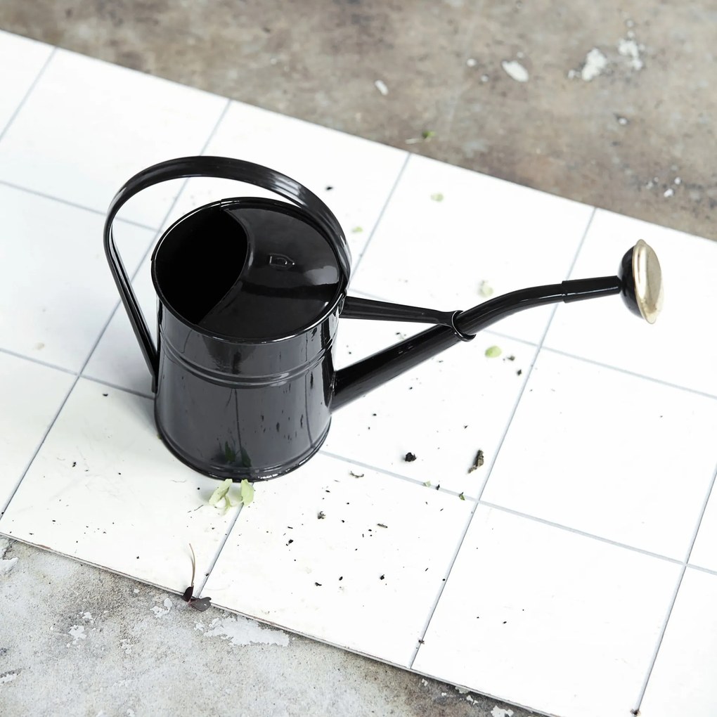 House Doctor Kanvica na polievanie Matt Black