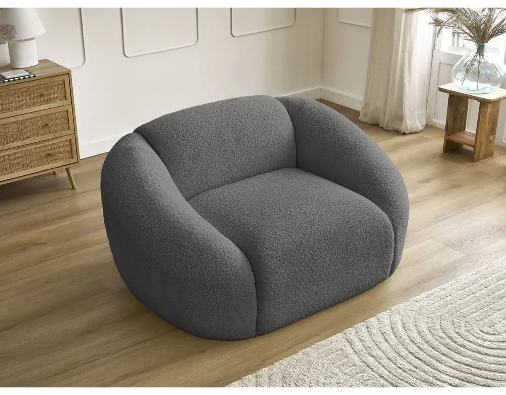 Sivé kreslo z textílie bouclé Tina – Bobochic Paris