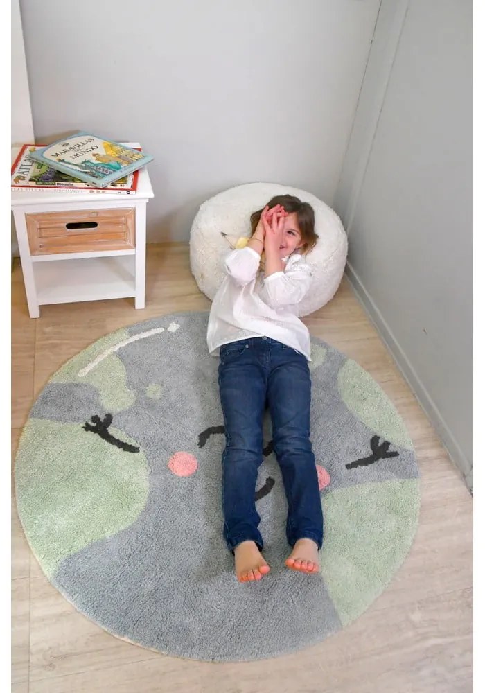 Modrý prateľný ručne tkaný bavlnený detský koberec ø100 cm Big Big World – Lorena Canals