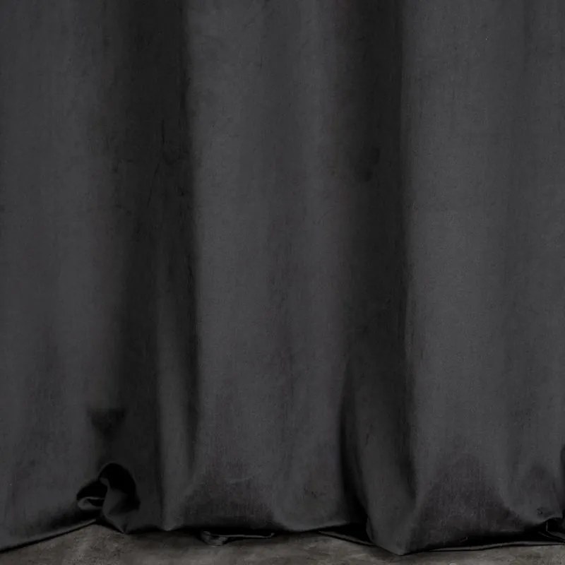 Dekorstudio Zamatový záves AGNES s elegantnou potlačou v čiernej farbe