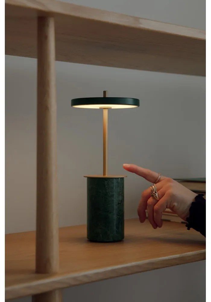 Zelená mramorová LED stolová lampa so stmievačom s kovovým tienidlom (výška 25,5 cm) Asteria Move Mini – UMAGE