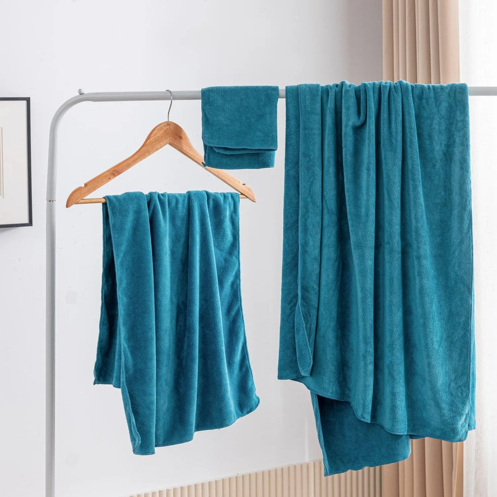 Rýchloschnúci uterák ACTIVE tyrkysový Rozmer: 70X140 cm