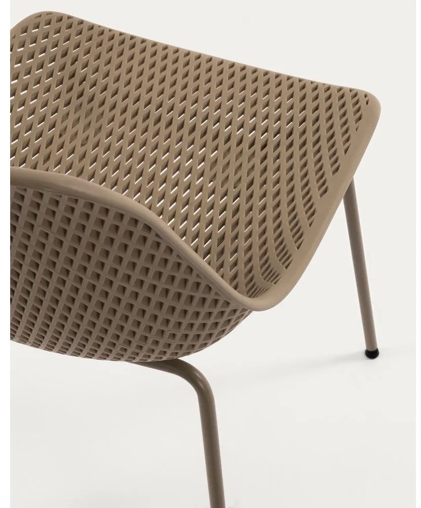 Svetlohnedá kovová záhradná stolička Quinby – Kave Home