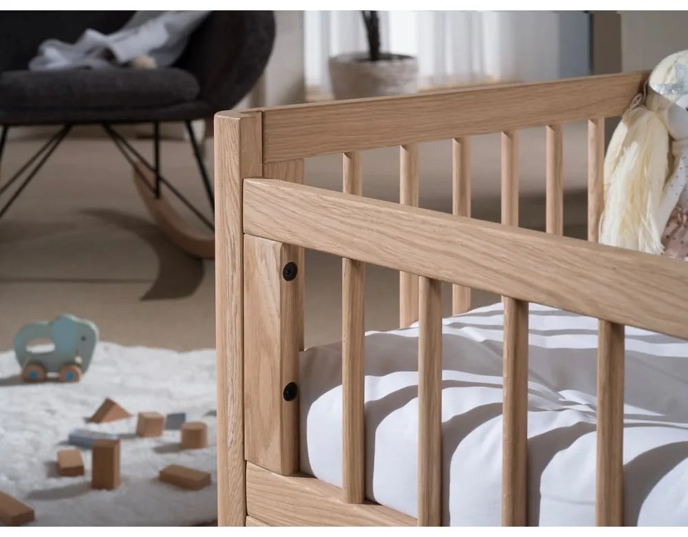 Postieľka z dubového dreva v prírodnej farbe 70x140 cm Forrest - Vipack