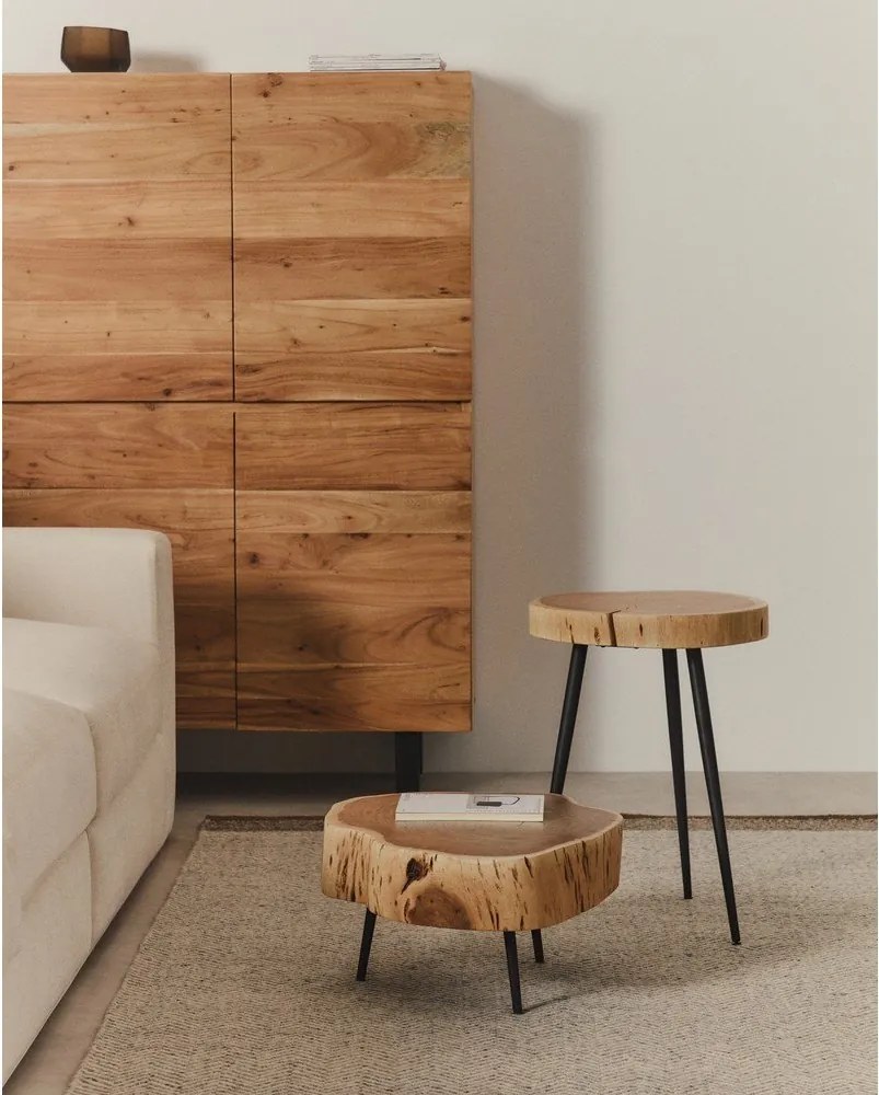 Okrúhly konferenčný stolík s doskou z akácie v prírodnej farbe 49x47 cm Tanive – Kave Home