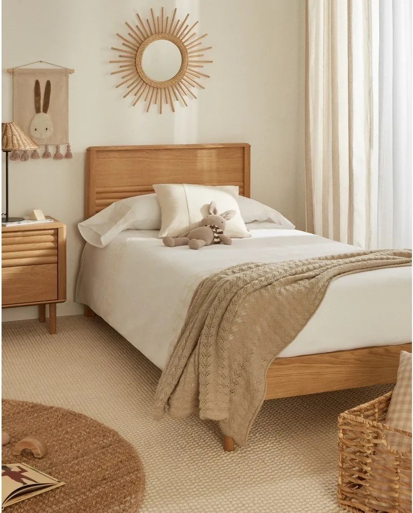 Jednolôžková posteľ z dubového dreva s roštom v prírodnej farbe 90x200 cm Lenon – Kave Home