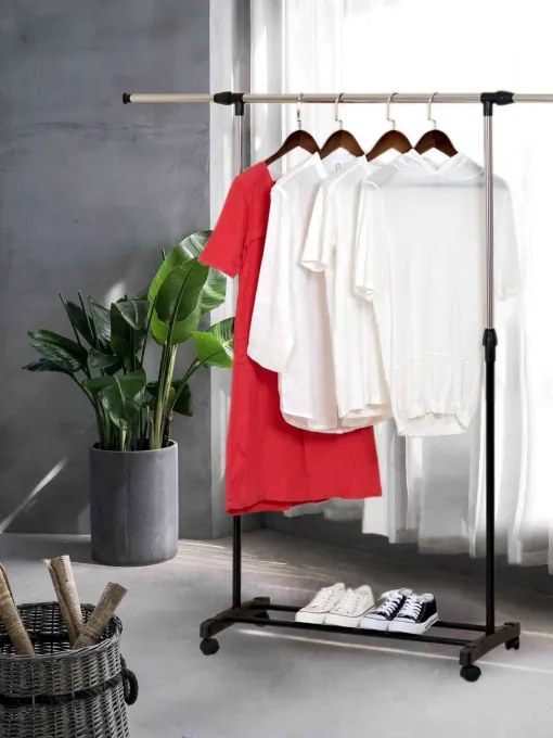 Vešiakový stojan na kolieskach LUKI čierny