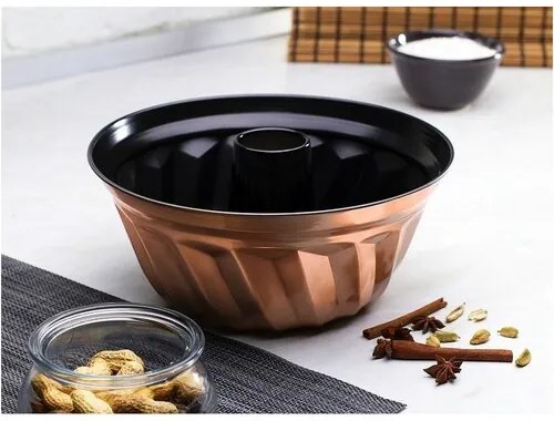 Berlinger Haus Forma na bábovku Rosegold Metallic Line