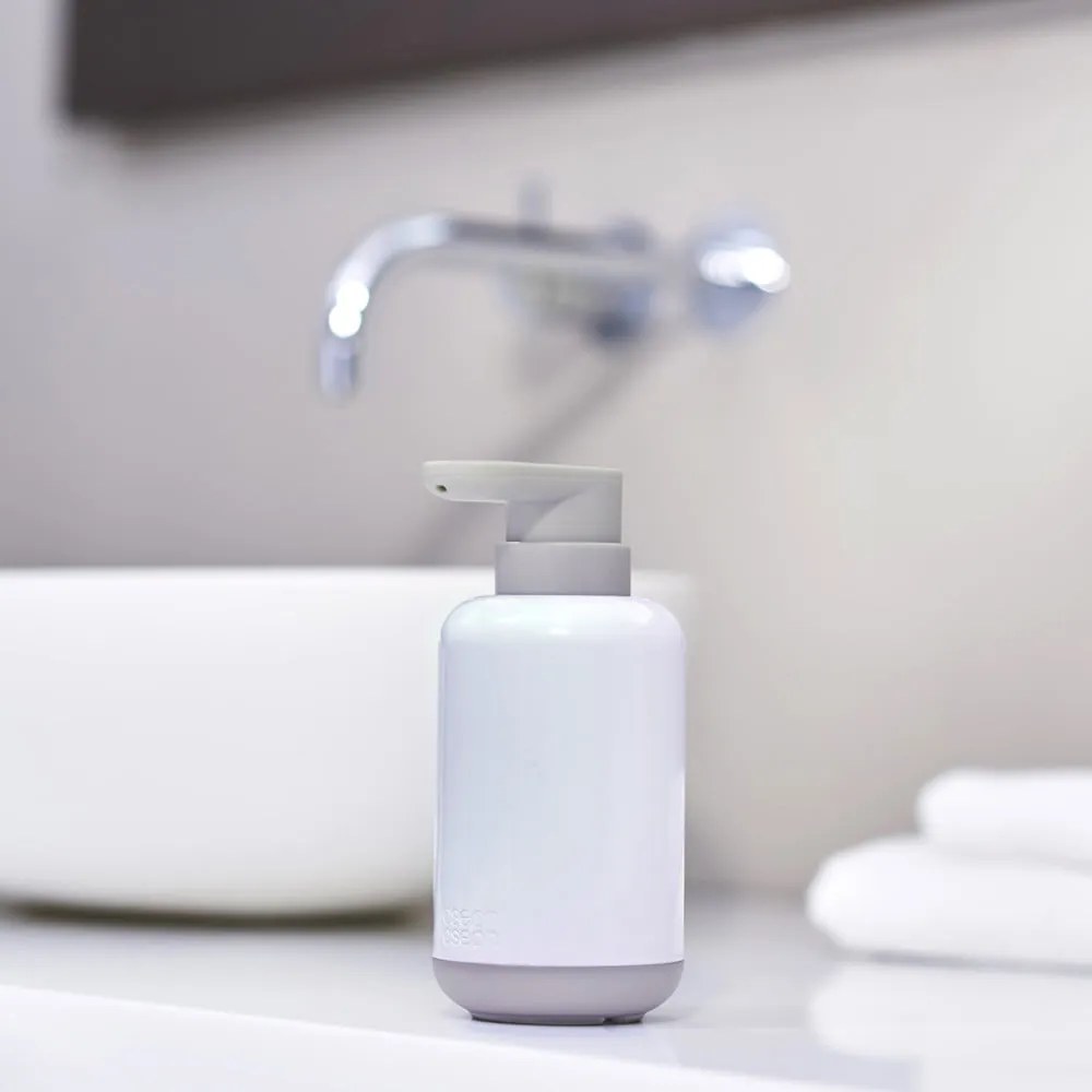 Biely plastový dávkovač mydla 300 ml Duo – Joseph Joseph