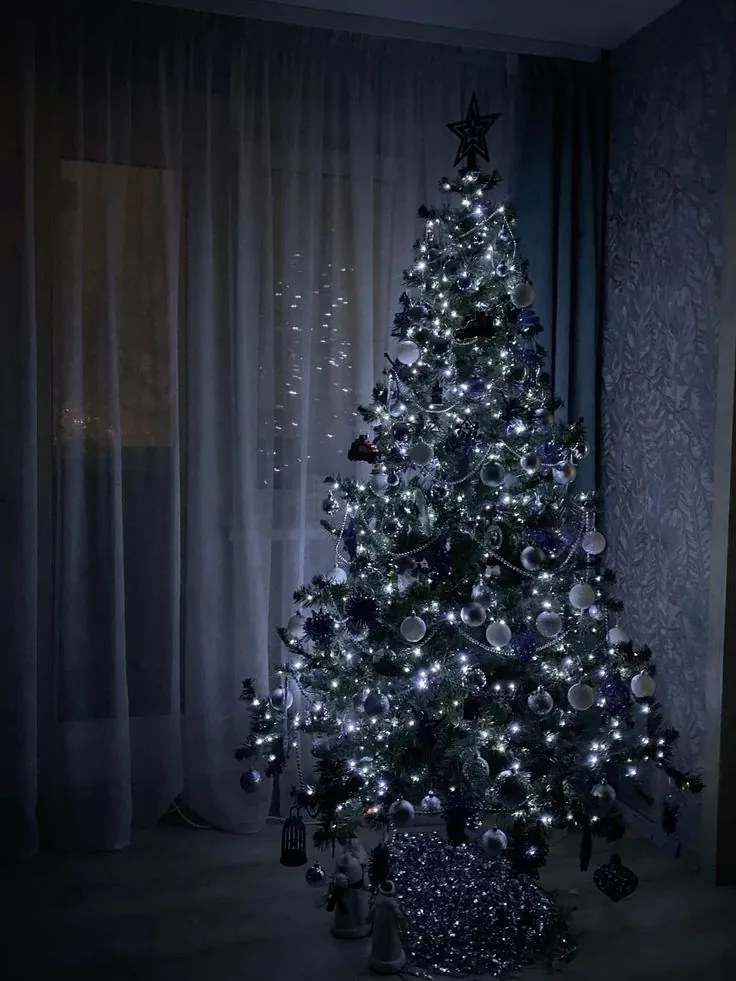 Vianočné svetielka vnútorné studená biela 300 LED