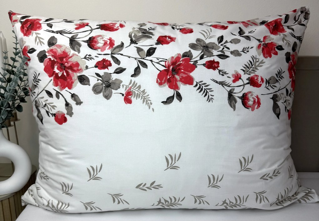 INTERMEDIC SK Bavlnená obliečka na vankúš Červené kvety 45x65 cm – 100 % bavlna