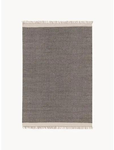Ručne tkaný vlnený koberec so strapcami Kim