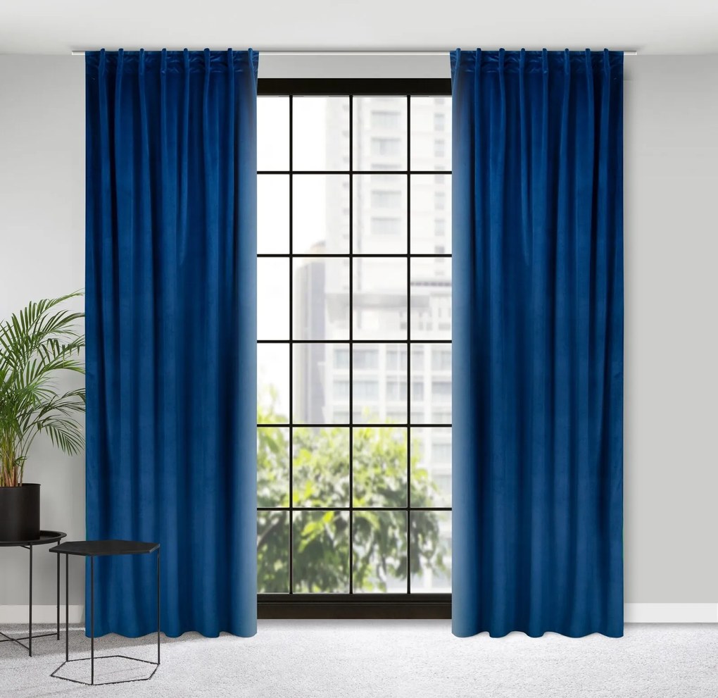 ZATEMŇOVACÍ ZÁVES NA PÁSKE MADLEN 140X300 CM KRÁĽOVSKÁ MODRÁ