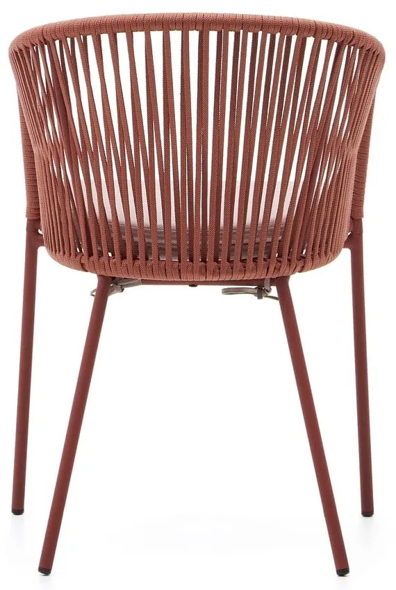 Terakotová kovová/polstrovaná záhradná stolička Yanet – Kave Home