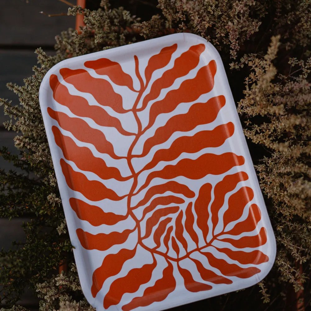 Wrap Ilustrovaný Tácka Art Trays by Linnéa Andersson malý červený
