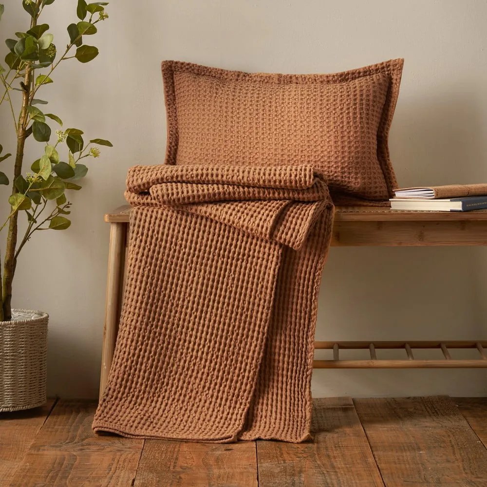 Bavlnený dekoračný vankúš 30x50 cm Jaipur Chunky Waffle – Pineapple Elephant