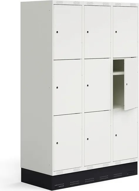 Šatňová skrinka ROZ, 3 sekcie, 9 dverí, so soklom, 1890x1200x550 mm, biela