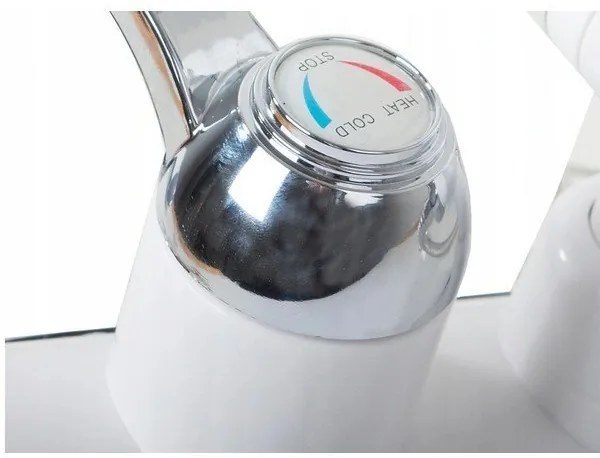 Vekr 1171 LCD prietoková batéria s elektrickým ohrevom vody a sprchou