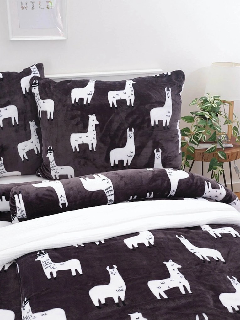 Predĺžené obliečky mikroplyš Exclusive – Lama sivé