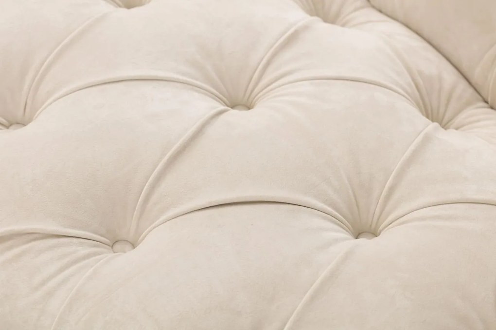 Pohovka Chesterfield Glamour Velvet Cream pre 3 osoby.
