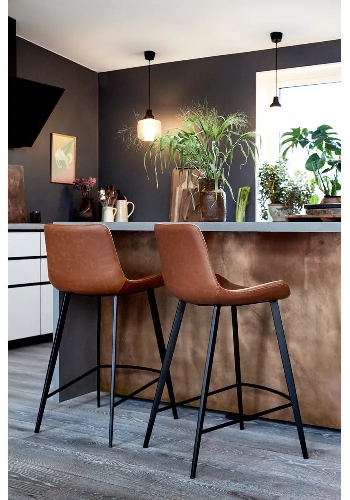 Svetlohnedá barová stolička z imitácie kože DAN-FORM Denmark Hype