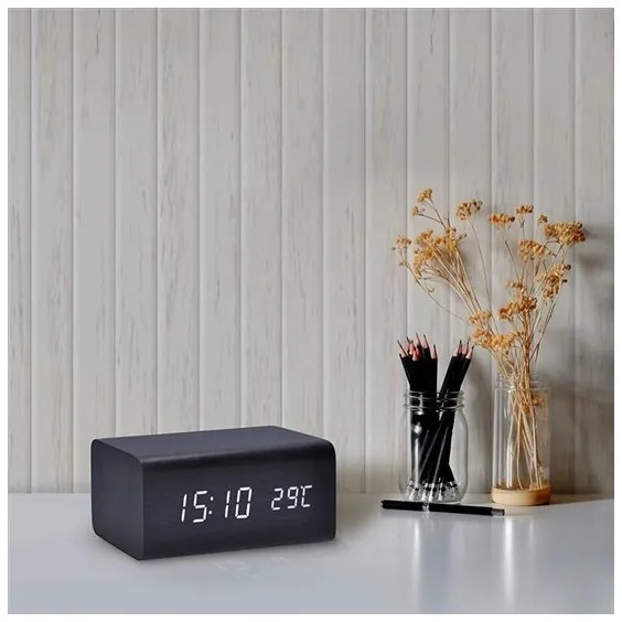 Solight CA01B − Hodiny s budíkom LED/5V/3xAAA 3000mA