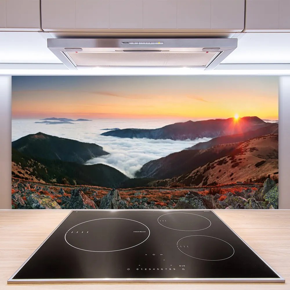 Sklenený obklad Do kuchyne Hory mraky slnko krajina 125x50 cm