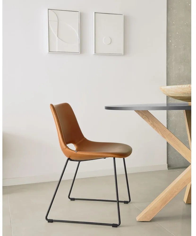 Hnedá jedálenská stolička Kave Home Zahara