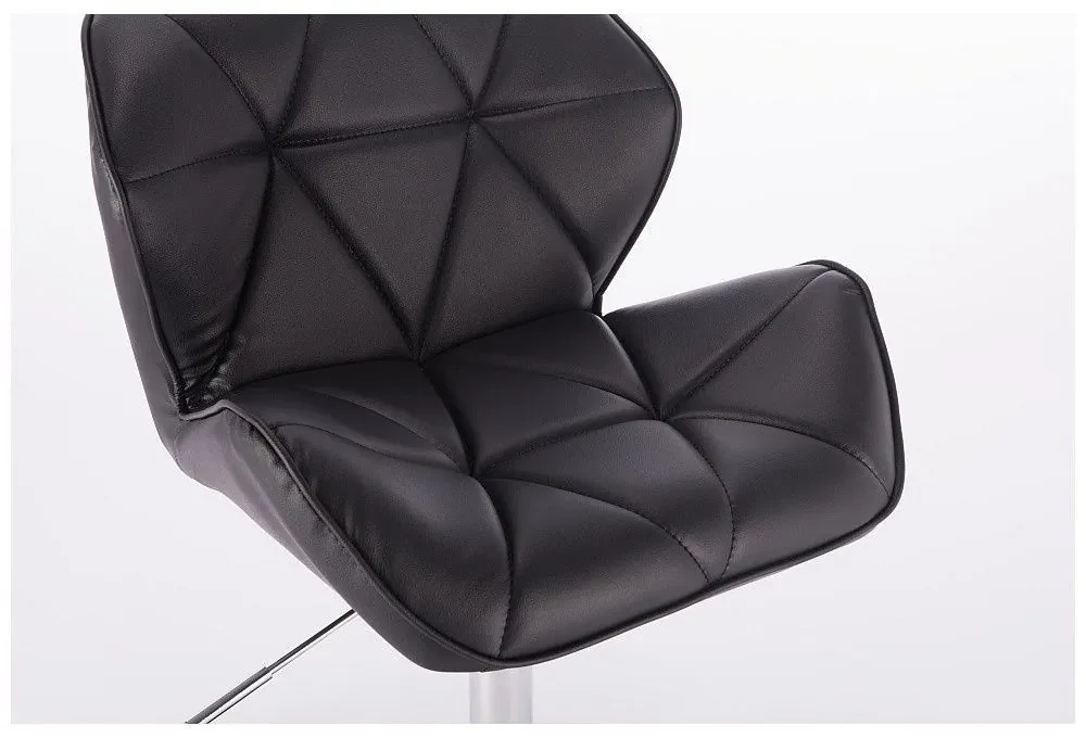 LuxuryForm DESIGN Stolička MILANO na čiernom tanieri - čierna