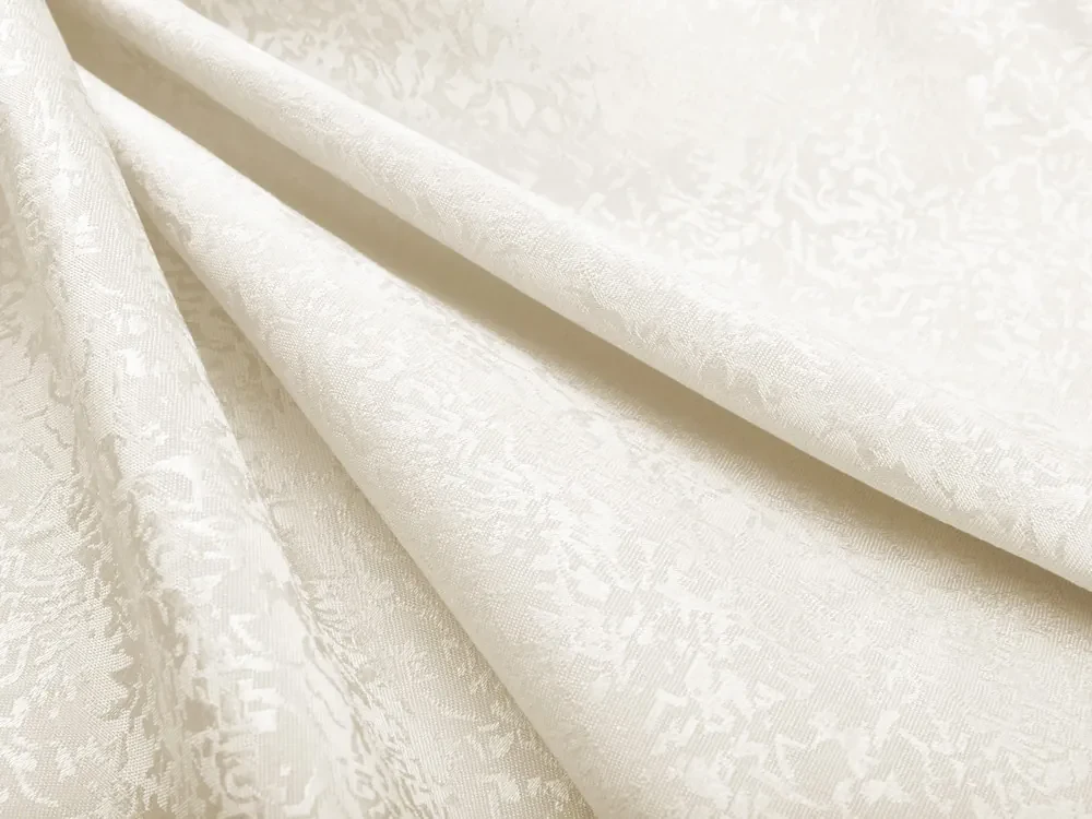 Biante Dekoračný záves TF-033 Venezia smotanový - š. 150 cm 150x260 cm