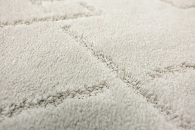 Kúpeľňový koberček Moreno svetlosivý, kosoštvorce