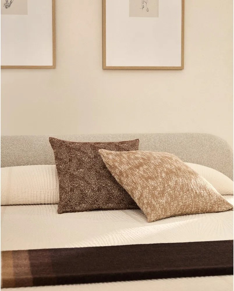 Slonovinový žakárový pléd 180x260 cm Zenti – Kave Home