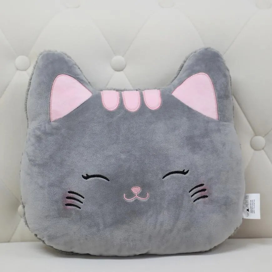 Vankúš Mačka 38x33 cm sivý