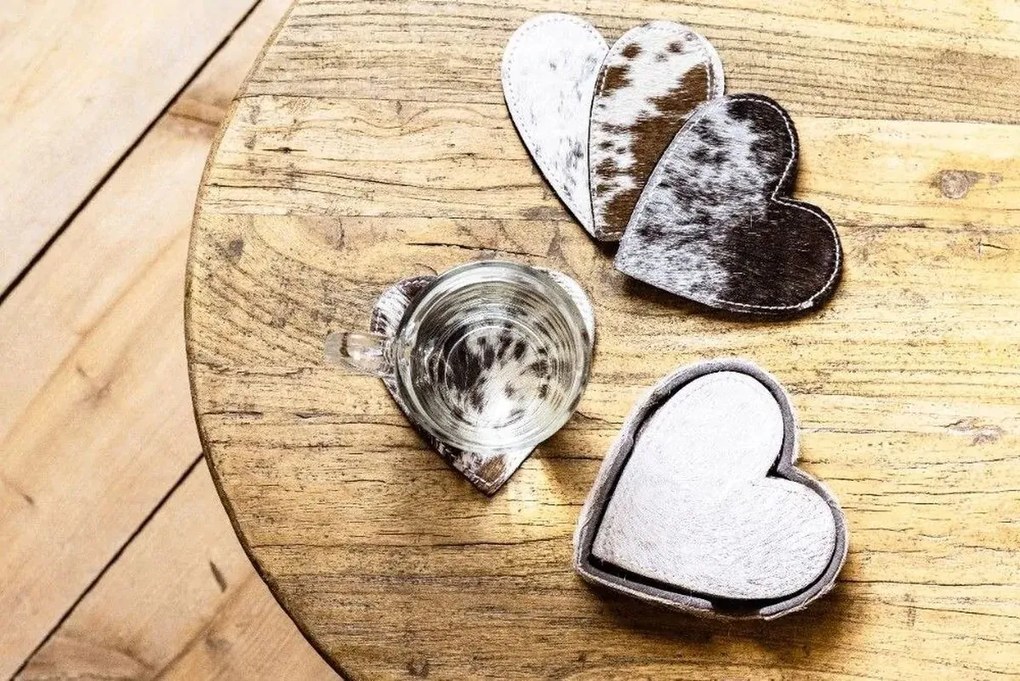 Podtácek Love z hovädzej kože Brown - 14 * 14 * 0,3 cm