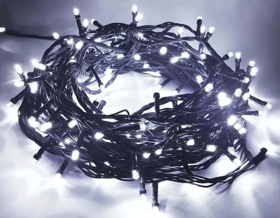 BERGE LED vianočná reťaz - 100LED - 10M - IP20 - 8 funkcií - studená biela