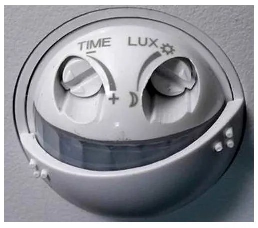 LED Vonkajšie nástenné svietidlo so senzorom LED/10W/230V IP54