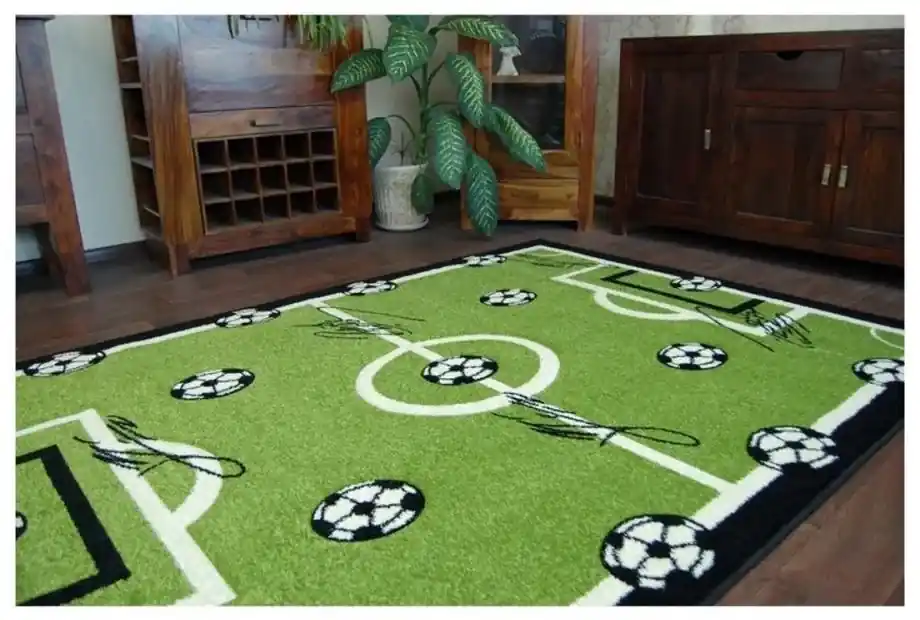 Detský kusový koberec Futbalové ihrisko zelený 2 240x330cm | Biano