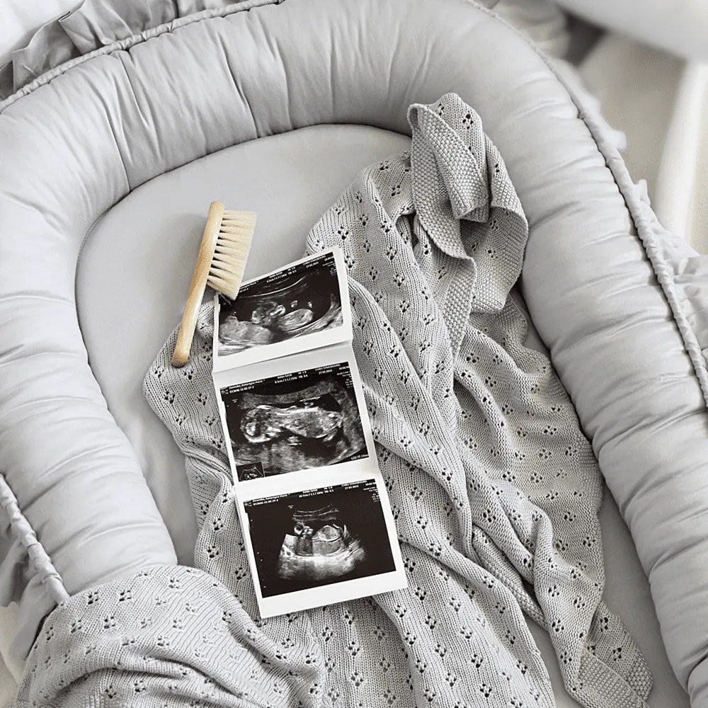 Saténovo bavlnené hniezdo pre bábätká šedá