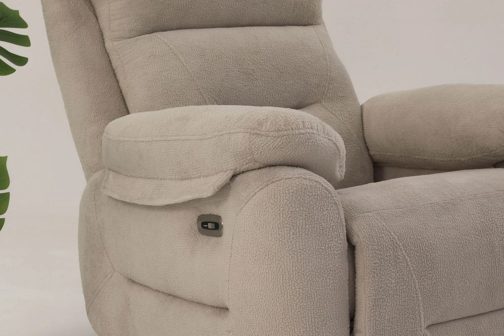 Polohovateľné kreslo Comforto E (krémová). Akcia -18%. Vlastná spoľahlivá doprava až k Vám domov. 1145371
