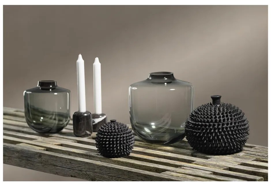 Sivá sklenená váza (výška 21 cm) Daun – Villa Collection