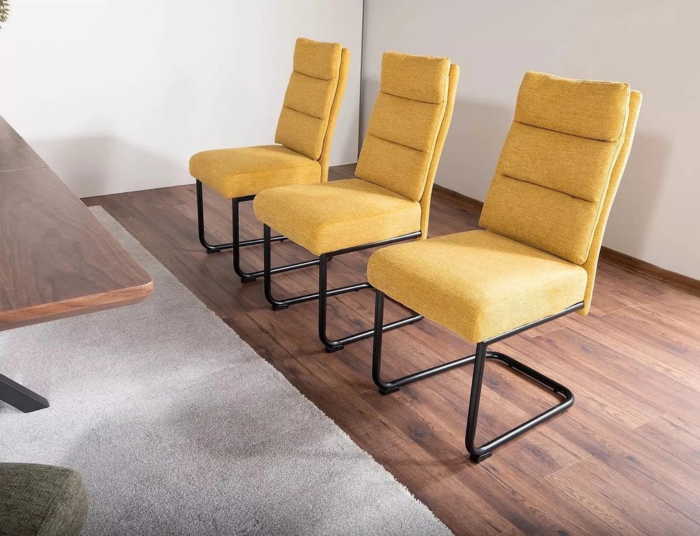 Čalouněná jídelní židle BERRY BREGO žlutá