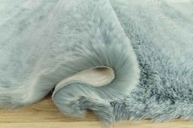 Koberec Alaska sivý