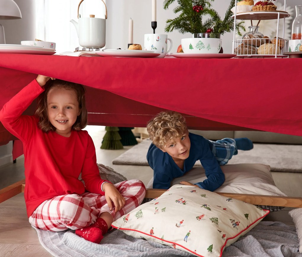 Obrus, červený, nadmerná veľkosť