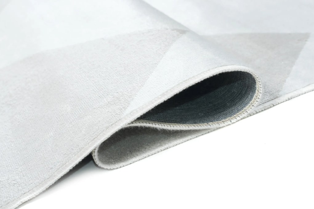 TA Koberec Isphahan 84271/299 Silver Rozmer: 160x230 cm