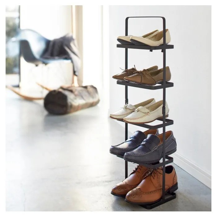 Čierny kovový stojan na topánky Tower Shoe Rack – YAMAZAKI