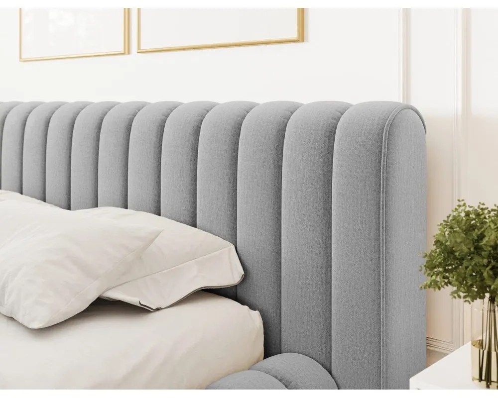 Svetlosivá čalúnená dvojlôžková posteľ s úložným priestorom s roštom 160x200 cm Carilla – ELTAP