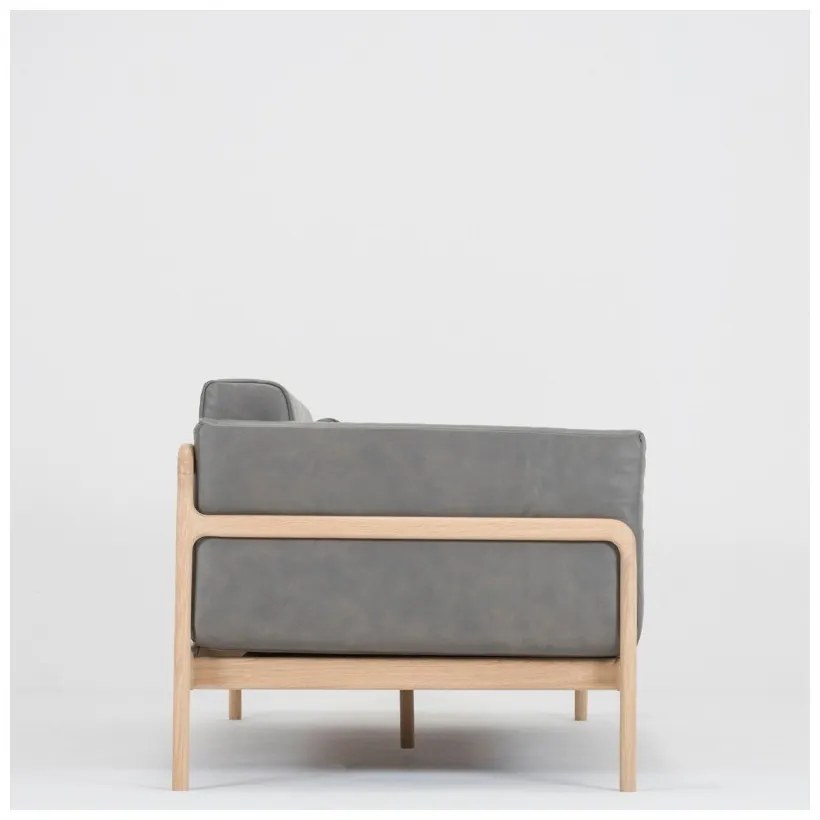 Tmavosivá pohovka s konštrukciou z masívneho dubového dreva Gazzda Fawn,180 cm