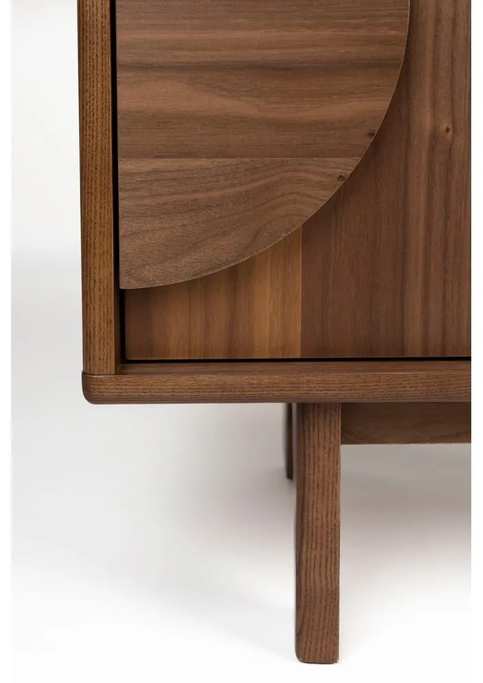 Hnedá nízka komoda v dekore orecha 82x58 cm Groove – Zuiver