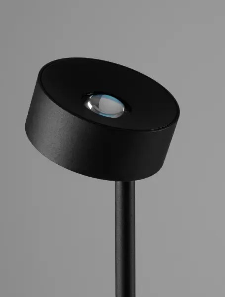 LED čierna stojaca lampa Irida so šošovkami