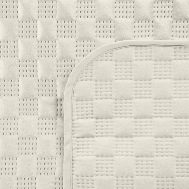 Dekorstudio Zamatový prehoz na posteľ SOFIA4 v krémovej farbe Rozmer prehozu (šírka x dĺžka): 220x240cm